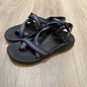 Chaco sport sandals womens size 9 blue and pink S24